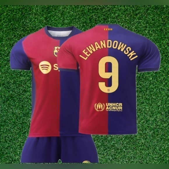 Youth Medium Barcelona Lewandowski Kids Youth Soccer Jersey Kit - New W/Tags - Picture 1 of 4